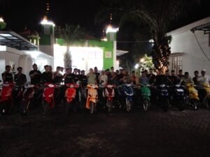 “Kebersamaan dan Kebahagiaan di Rumah Ivan: Makan Malam Bersama Majlis Nak Tana’an.”